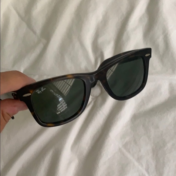 Tortoise shell Ray-Bans - Picture 4 of 4